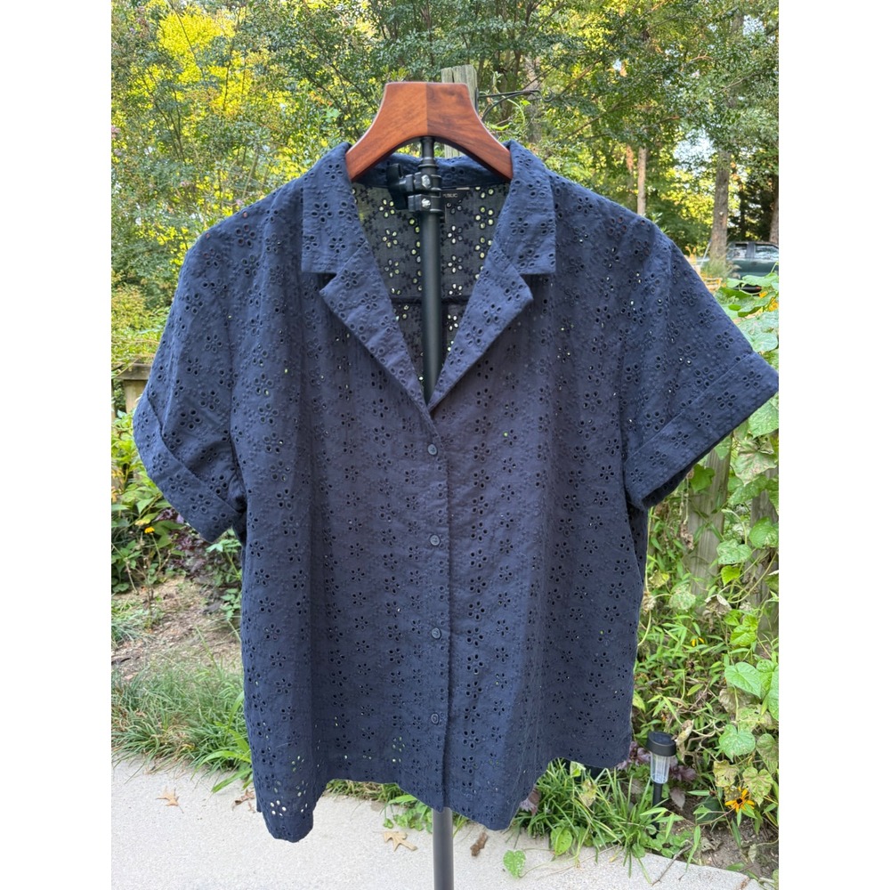 Banana Republic Navy Eyelet Cotton Cuban Collar Short Sleeve Shirt L 667513-01